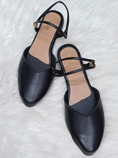 Mule Feminino Ana Júlia Preto Clássico com Tiras