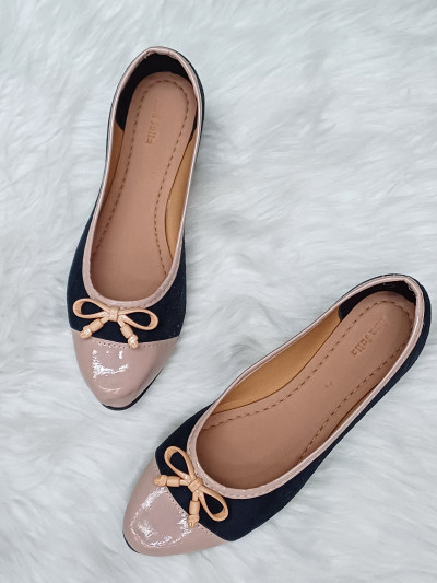 Sapatilha Feminina Bicolor Preta e Nude com Laço